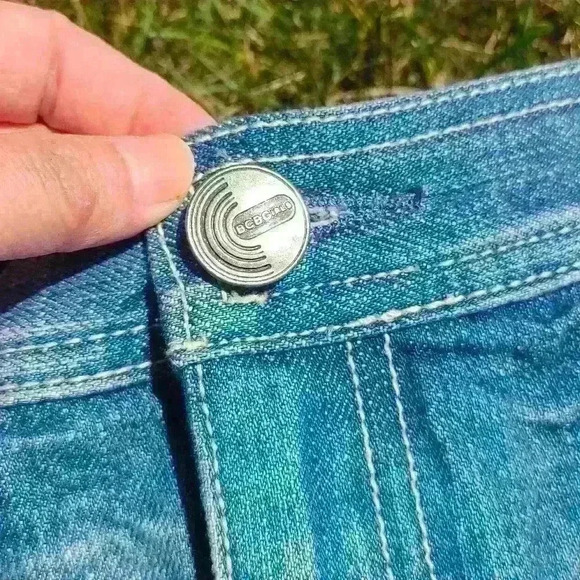 Y2K BCBGirls denim skirt size 2 - Picture 6 of 16